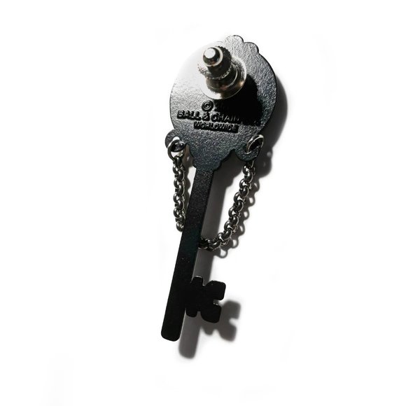 Ball & Chain Co black mirror key enamel pin - Picture 4 of 4